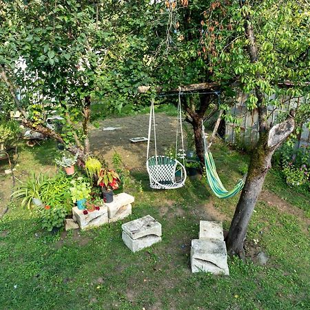 La-Marti, Idyllische Unterkunft Mit Kamin Bagdati Ngoại thất bức ảnh