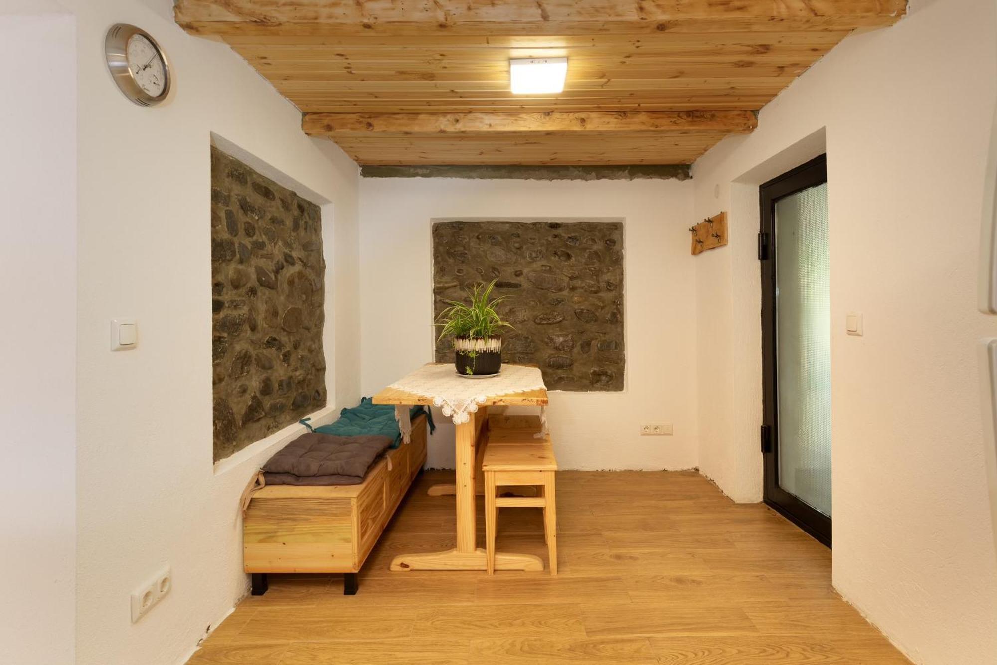 La-Marti, Idyllische Unterkunft Mit Kamin Bagdati Ngoại thất bức ảnh